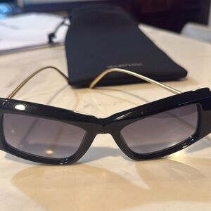 Black Rectangular Sunglasses